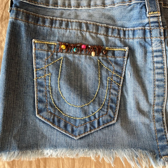 True Religion Women’s Mandy Mini Skirt Hand Beaded - Picture 11 of 14
